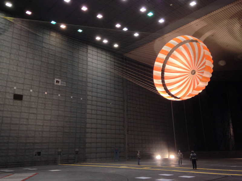 Illustration for article titled An Inside Look at the Construction of NASA's Next Mission to Mars